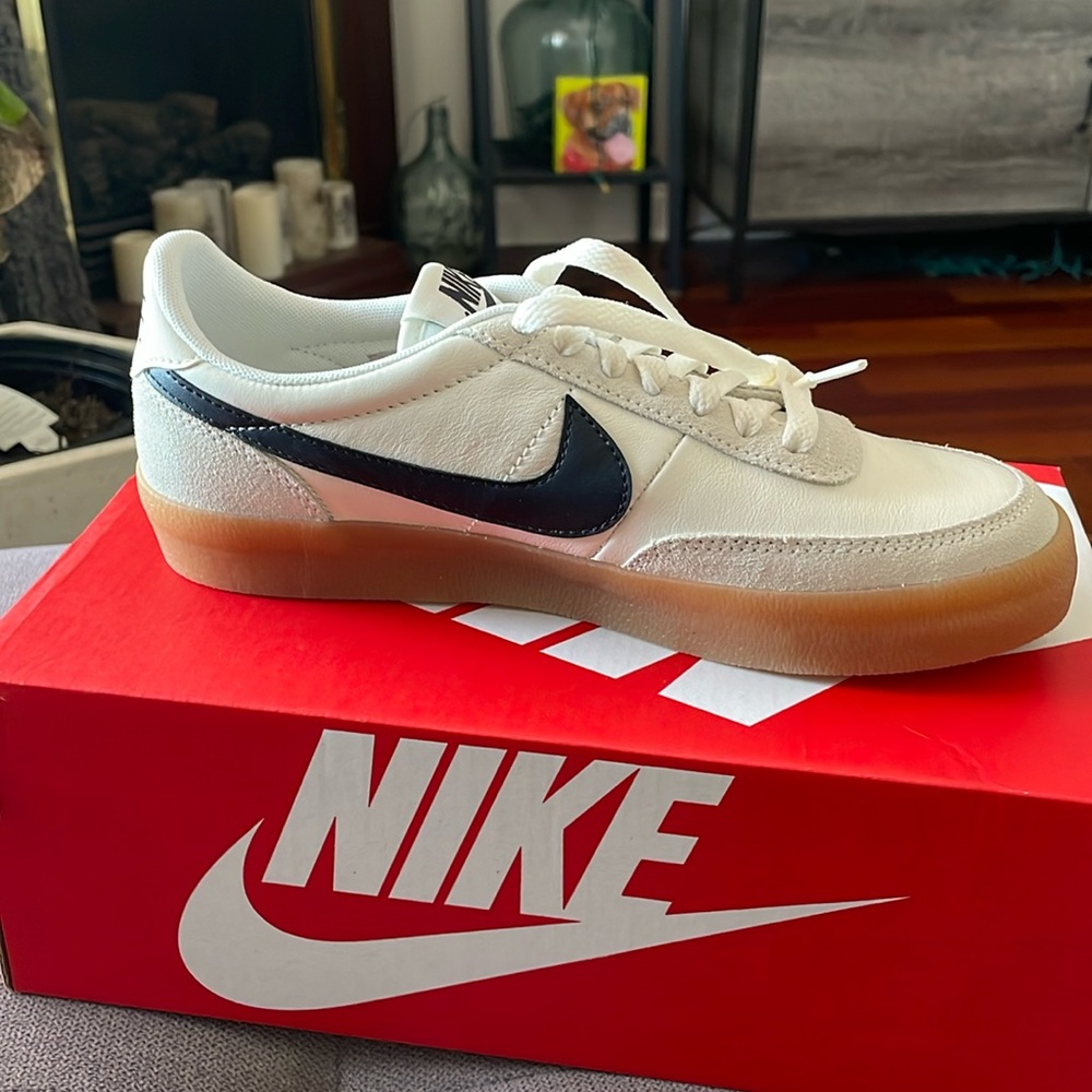 Nike Women’s Killshot 2 Sail/Oil Grey-Gum Yellow